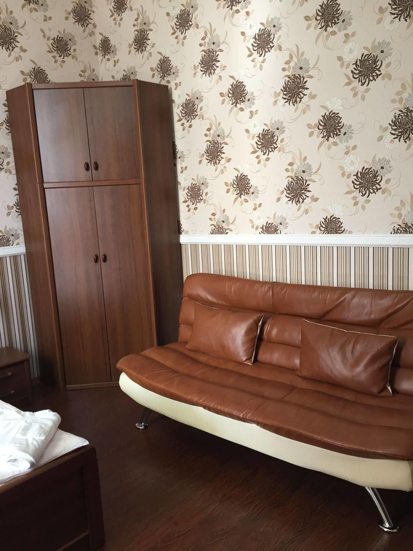Rise Hotel Almaty Esterno foto