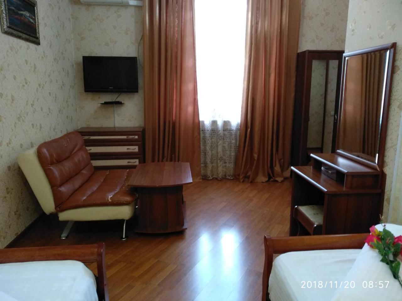 Rise Hotel Almaty Esterno foto