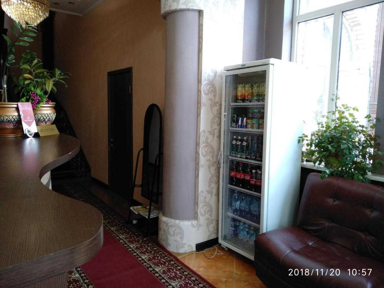 Rise Hotel Almaty Esterno foto